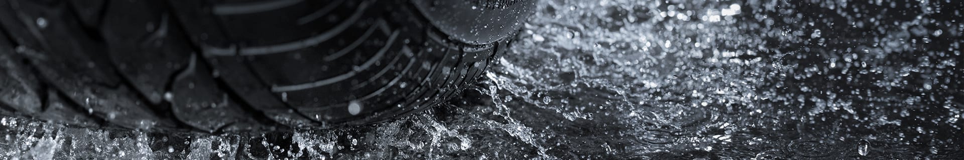 7 Lifehacks of Driving in Wet Weather
